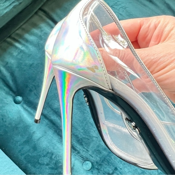 DOLCE & GABBANA RAINBOW IRIDESCENT METALLIC HOLOGRAPHIC PUMPS SIZE 37 EUC - Picture 11 of 14